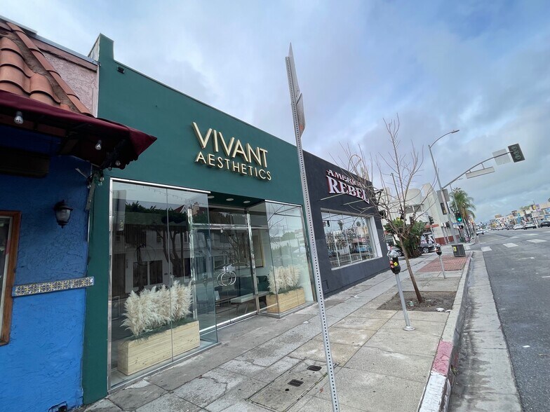 More Photos Of 7472-7474 Melrose Ave, Los Angeles Storefront For Lease