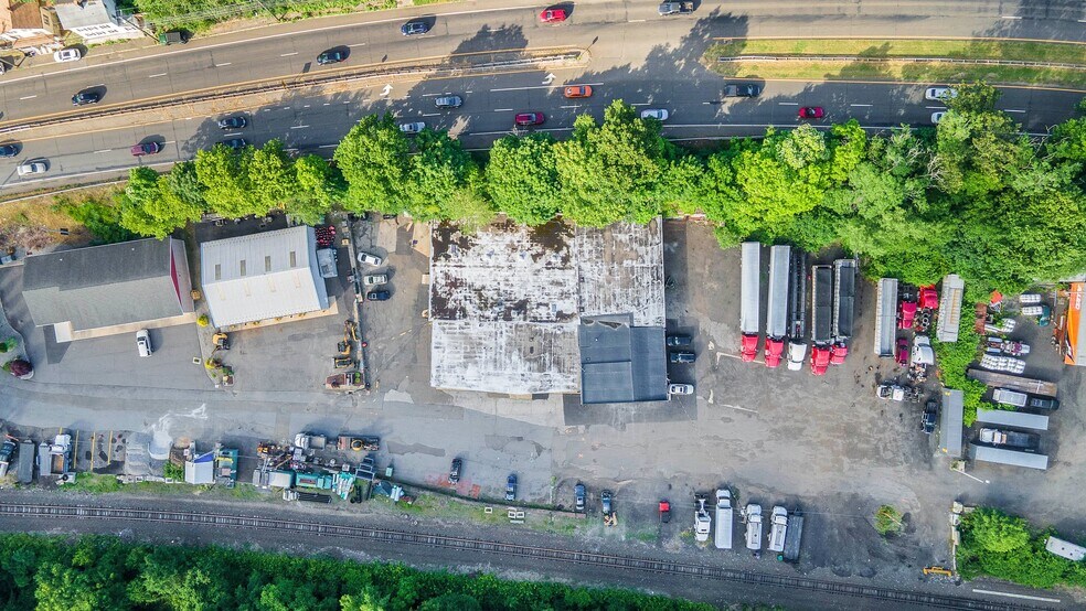 More Photos Of 38 Commerce St, Derby Manufacturing For Lease