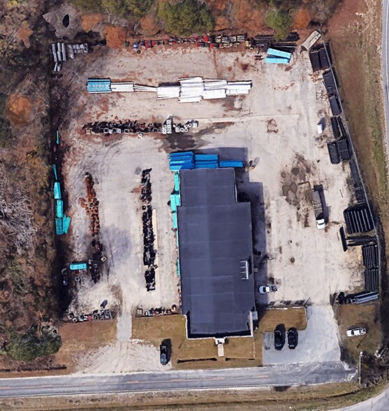 More Photos Of 902 S Eastern Blvd, Fayetteville Truck Terminal For Lease