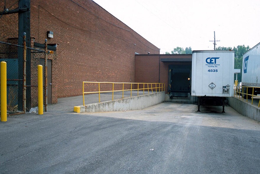 More Photos Of 29319-29325 Clayton Ave, Wickliffe Manufacturing For Lease