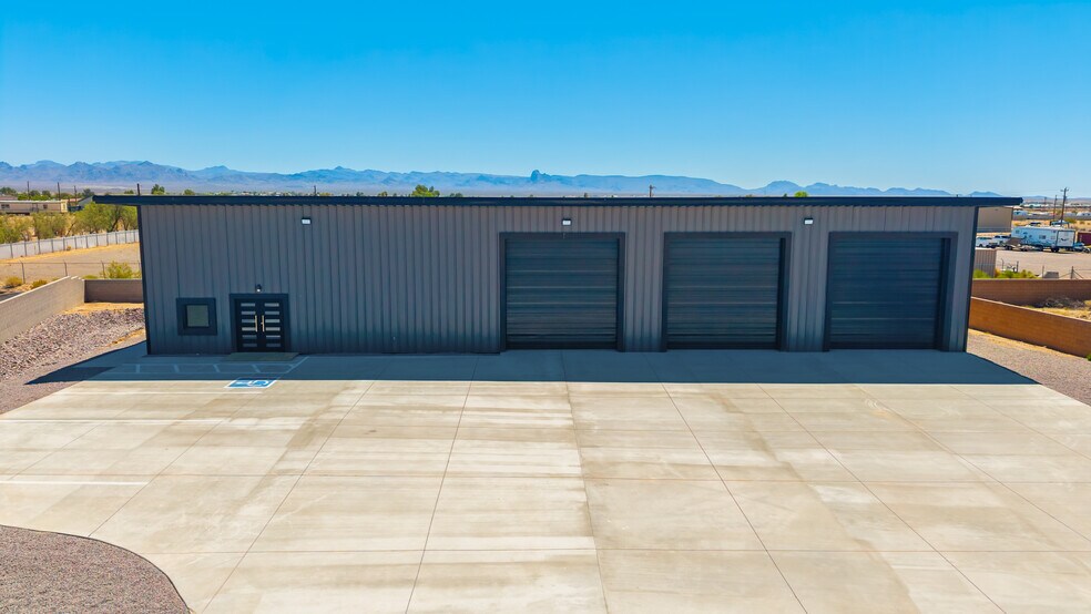 More Photos Of 5894 Amaral rd, Fort Mohave Industrial For Sale