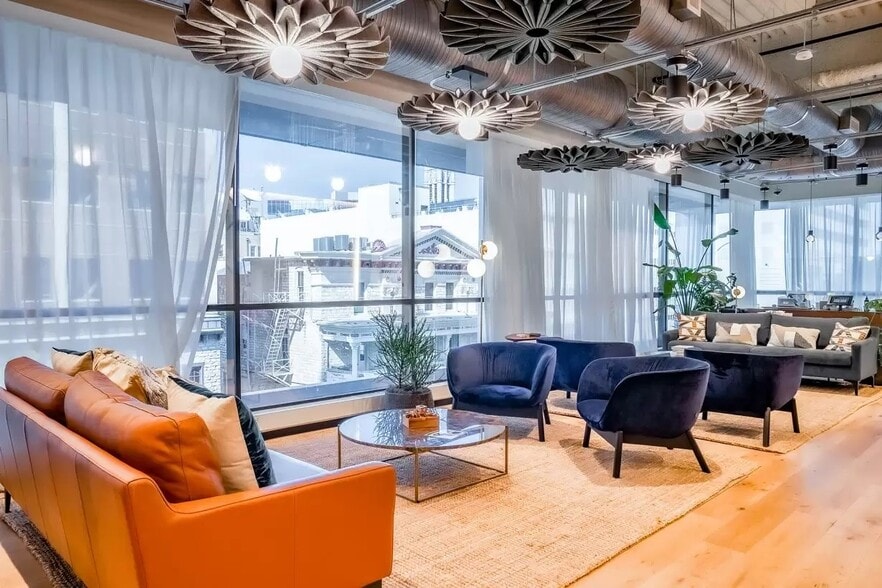 More Photos Of 823 Congress Ave, Austin Office For Lease