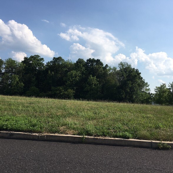 More Photos Of 130 Christopher Ln, Harleysville Land For Sale