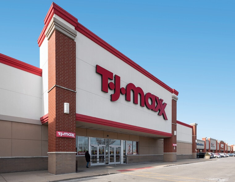 More Photos Of 17900 Halsted St, Homewood General Retail For Sale