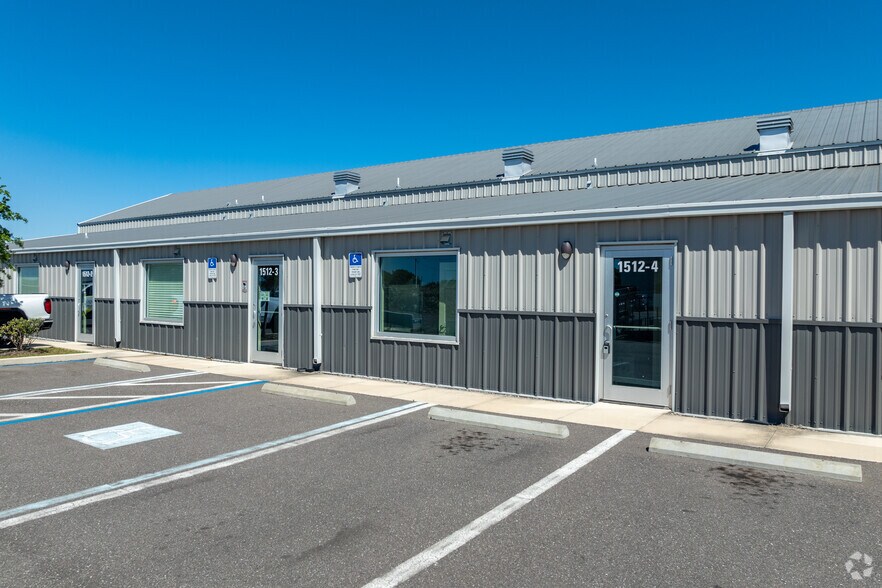 More Photos Of 1512 McKay Bay Ct, Tampa Manufacturing For Sale