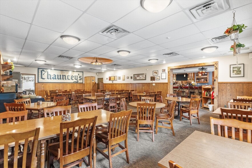 More Photos Of N8240 County Hwy E, Watertown Bar For Sale