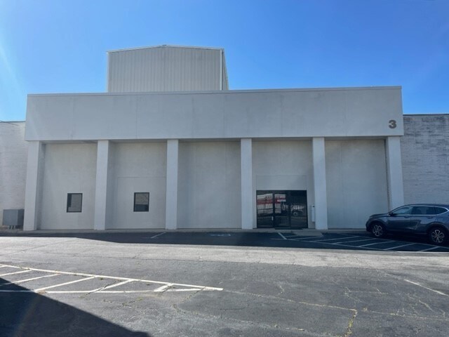 More Photos Of 6700 Dawson Blvd, Norcross Unknown For Lease