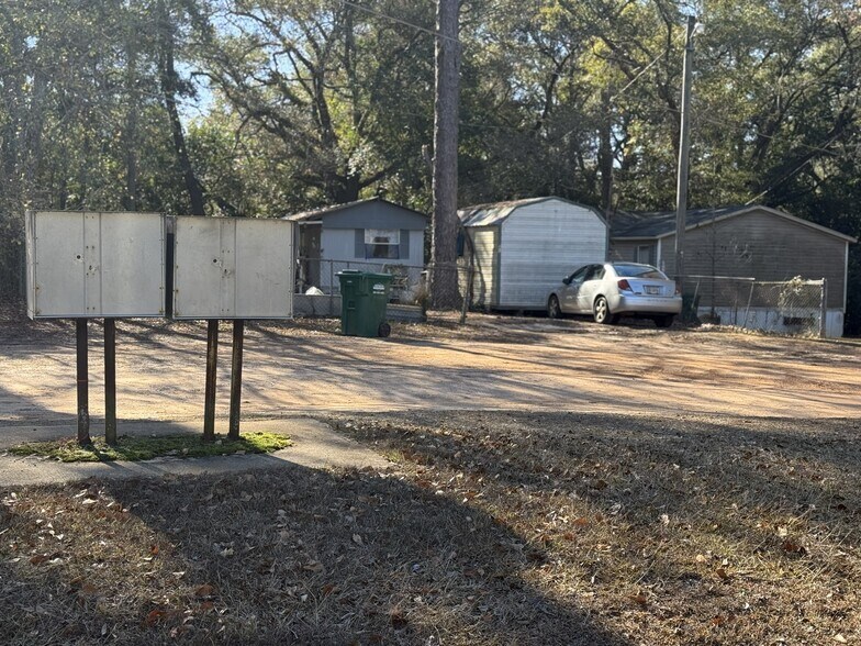 More Photos Of 515 Pine Bluff Rd, Albany Manufactured Housing Mobile Home Park For Sale