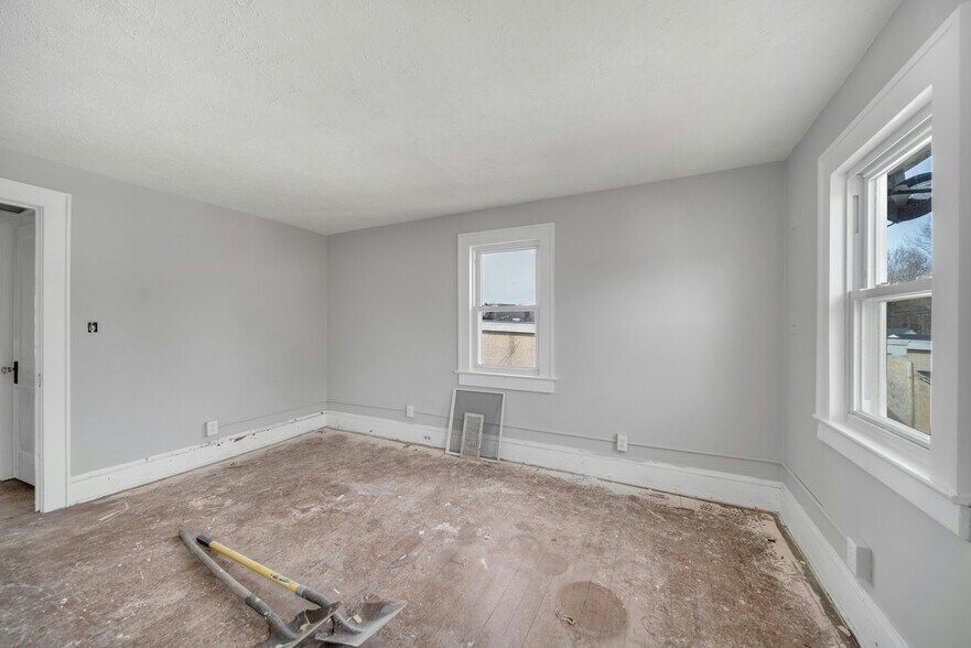 More Photos Of 10 Us Highway 46, Hackettstown Freestanding For Sale