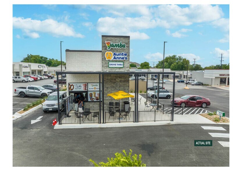 Primary Photo Of 7003 Bandera Rd, San Antonio Fast Food For Sale
