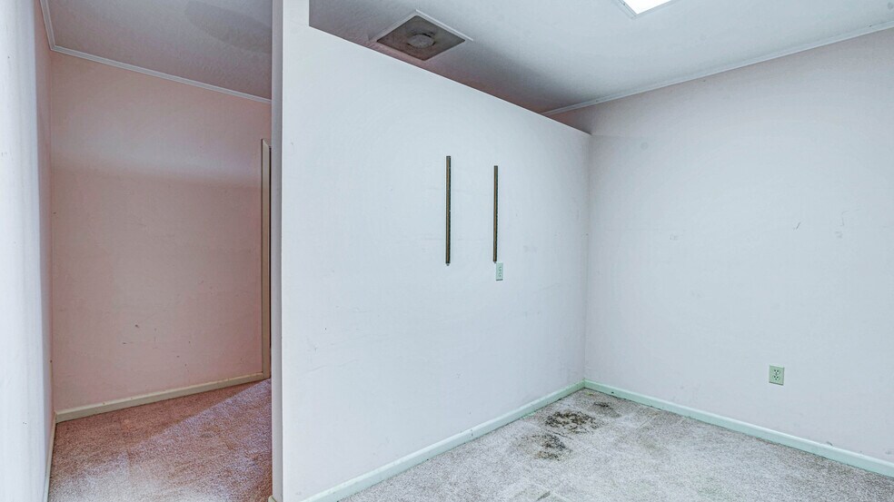 More Photos Of 518 Old Richton Rd, Petal Office Residential For Sale