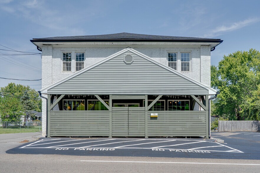 More Photos Of 4301 Washington Pike, Knoxville Office Residential For Lease