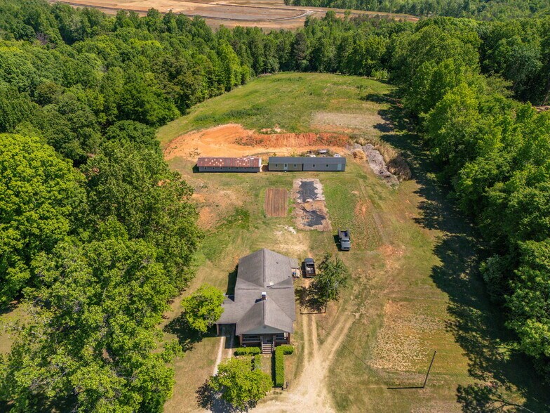 More Photos Of 2475 Athens Hwy, Gainesville Land For Sale