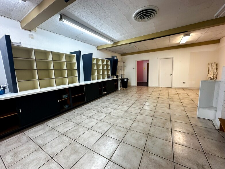 More Photos Of 121 S Kentucky Ave, Lakeland Storefront For Lease