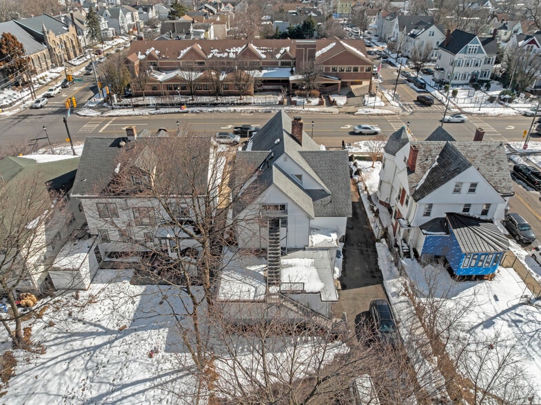 More Photos Of 137 Livingston Ave, New Brunswick Office Residential For Sale