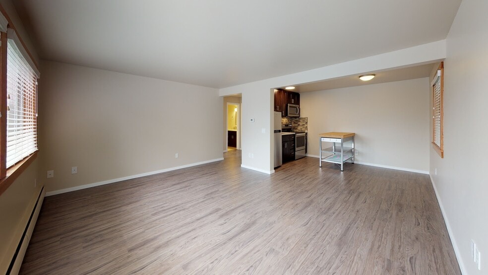 More Photos Of 1300 14th Ave S, Seattle Apartments For Sale