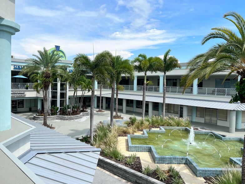 More Photos Of 4615-4685 Gulf Blvd, Saint Pete Beach Restaurant For Lease