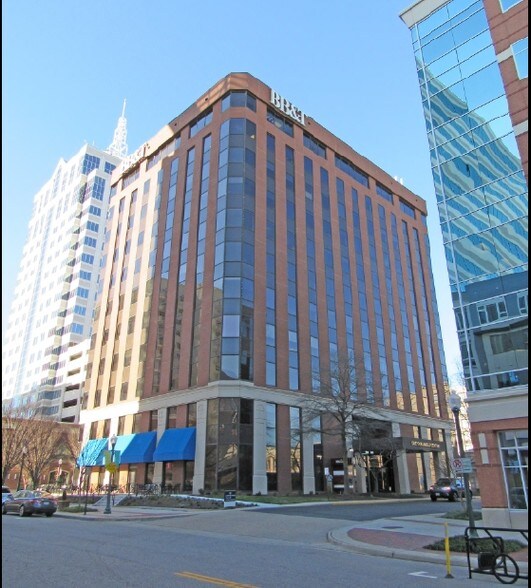 More Photos Of 283 Constitution Dr, Virginia Beach Office For Lease