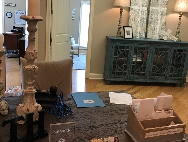 More Photos Of 9033 Garden Arbor Dr, Germantown Office For Sale