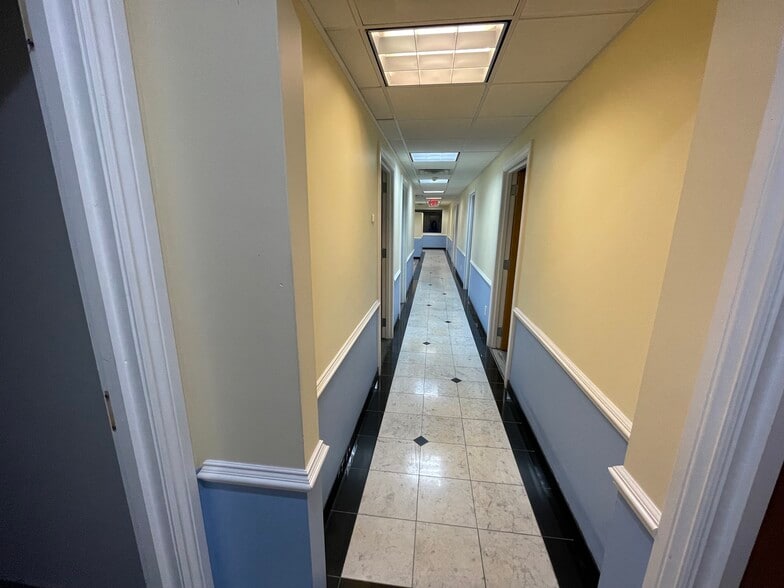 More Photos Of 3041 Avenue U, Brooklyn Medical For Lease