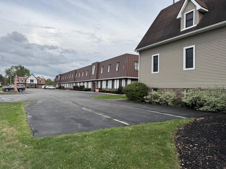 More Photos Of 338 Harris Hill Rd, Buffalo Office For Lease