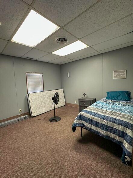 More Photos Of 70 N 31st St, Clinton Healthcare For Sale