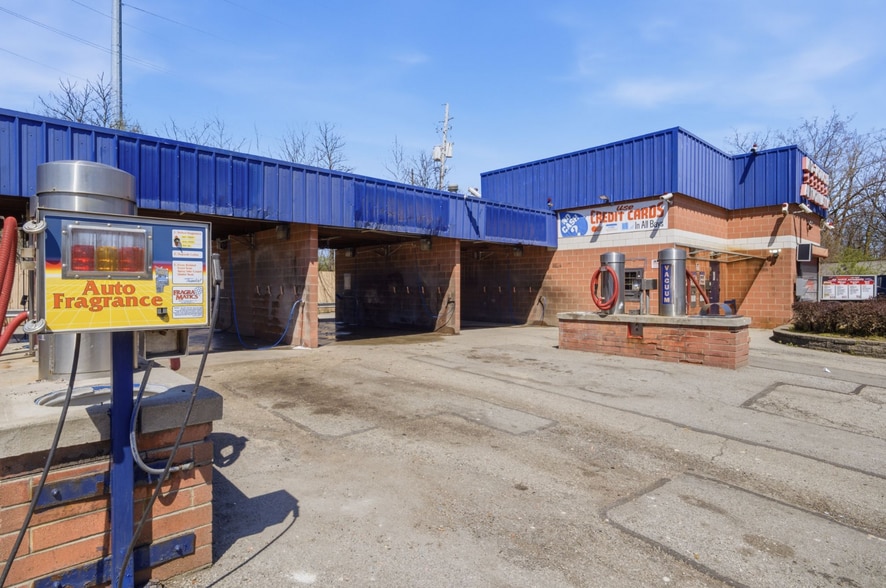 More Photos Of 8219 Broadway Ave, Cleveland Carwash For Sale