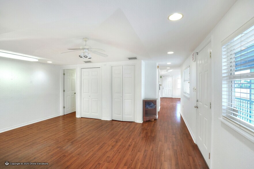 More Photos Of 1517 US 17, Eagle Lake Warehouse For Lease