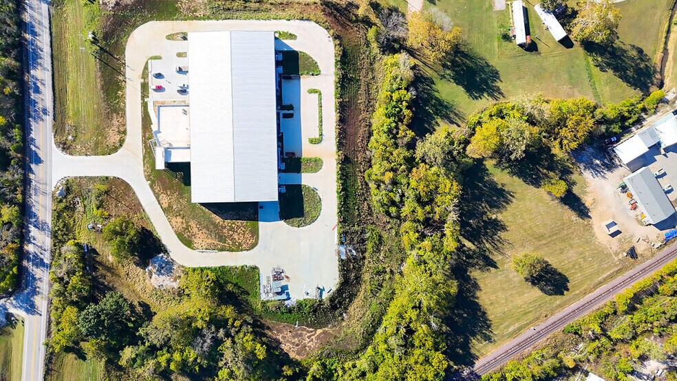 More Photos Of 8989 Weier Rd, Pevely Industrial For Sale