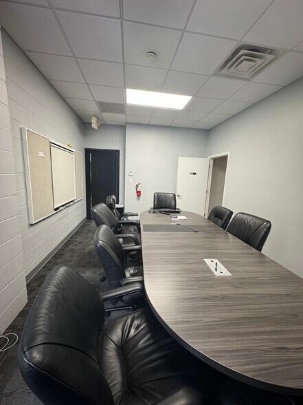 More Photos Of 11235 N St. Johns Industrial Pky, Jacksonville Warehouse For Lease