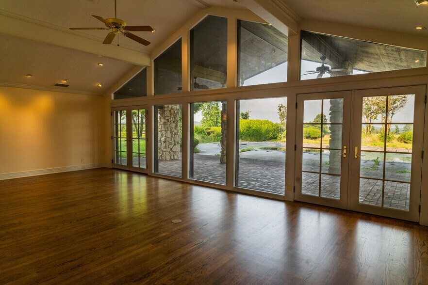 More Photos Of 3655 Beach Way, Van Buren Land For Sale