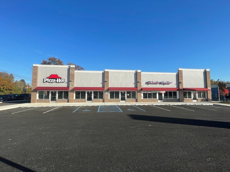 More Photos Of 515 S Dupont Hwy, Dover General Retail For Sale