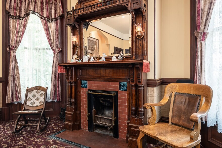 More Photos Of 333 G St, San Rafael Apartments For Sale