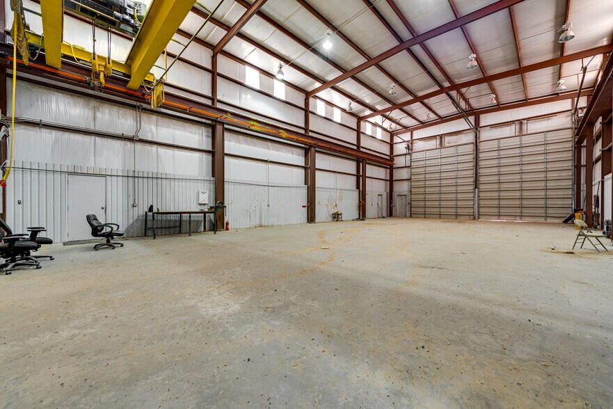More Photos Of 14625 N Hollyhock Ave, Gardendale Warehouse For Sale