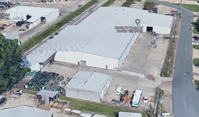 More Photos Of 410 Hamilton Rd, Bossier City Distribution For Lease