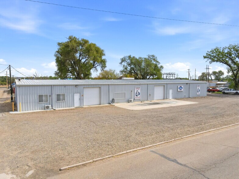 More Photos Of 114 5th St, Fowler Industrial For Lease