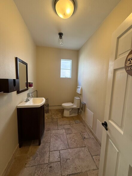 More Photos Of 33 E 4th Ave, San Mateo Office For Lease