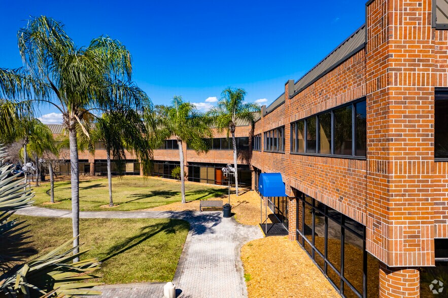 More Photos Of 14497 N Dale Mabry Hwy, Tampa Unknown For Lease