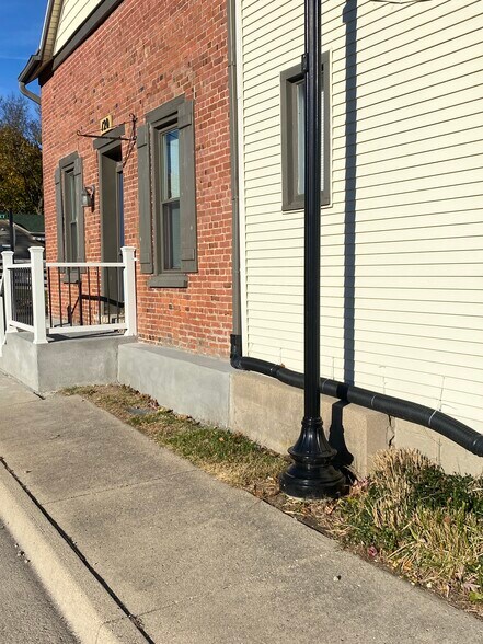 More Photos Of 120 N Main St, Englewood Loft Creative Space For Sale