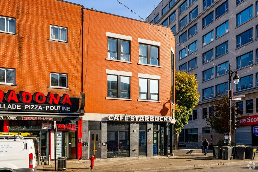 More Photos Of 3601 Boul Saint-Laurent, Montréal Storefront Retail Residential For Lease