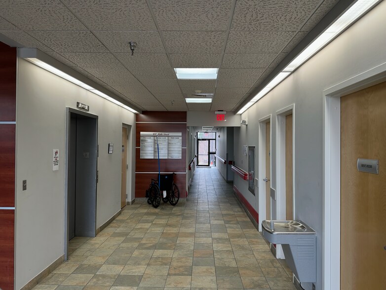 More Photos Of 100 Milk St, Methuen Medical For Lease