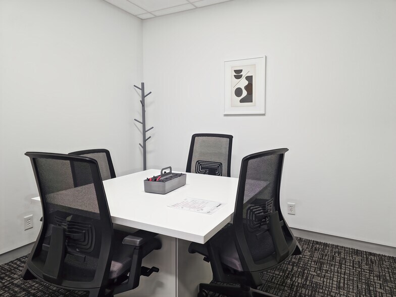 More Photos Of 120 S 6th St, Minneapolis Coworking Space