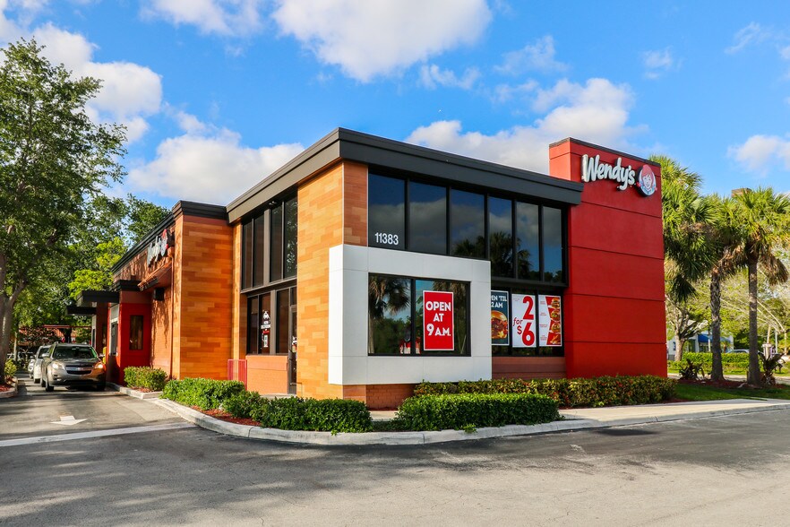 More Photos Of 11379-11443 W Palmetto Park Rd, Boca Raton Freestanding For Lease