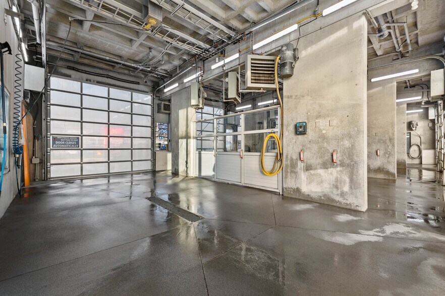 More Photos Of 1743 Trans Canada, Kamloops Carwash For Sale