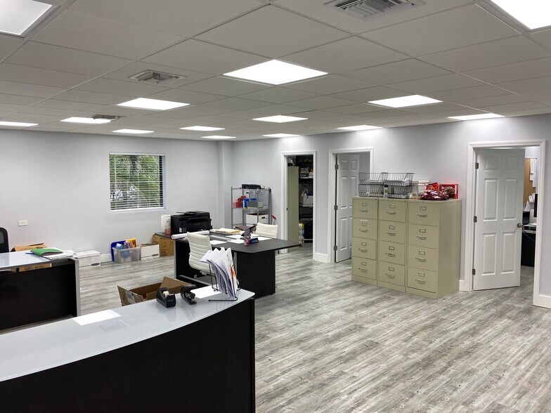 More Photos Of 2101 NW 33rd St, Pompano Beach Unknown For Lease