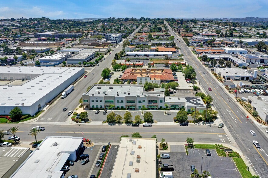 More Photos Of 250 S Pacific St, San Marcos Flex For Sale