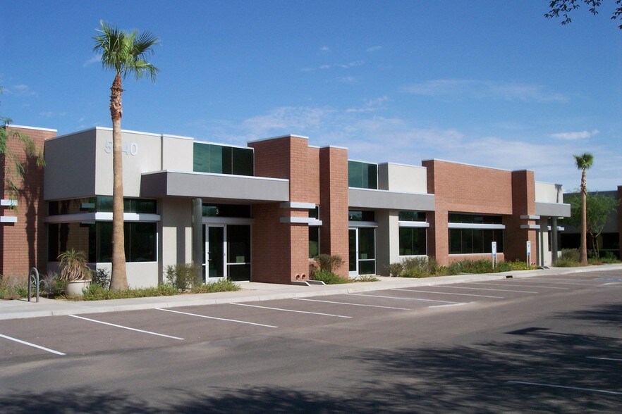 More Photos Of 5500 W Chandler Blvd, Chandler Office For Sale