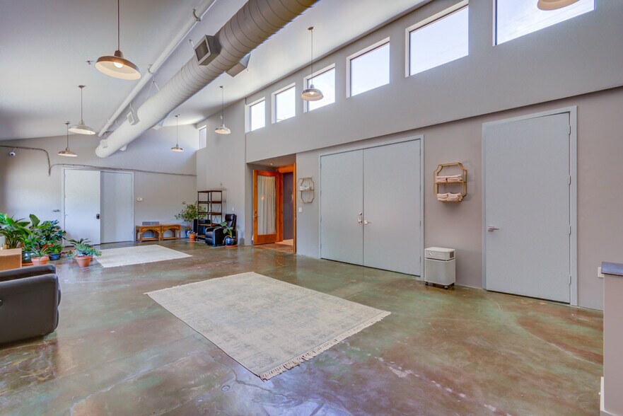 More Photos Of 45 Birch Blvd, Sedona Medical For Lease