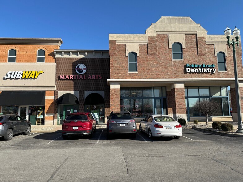 More Photos Of 5651 Pebble Village Ln, Noblesville Unknown For Lease