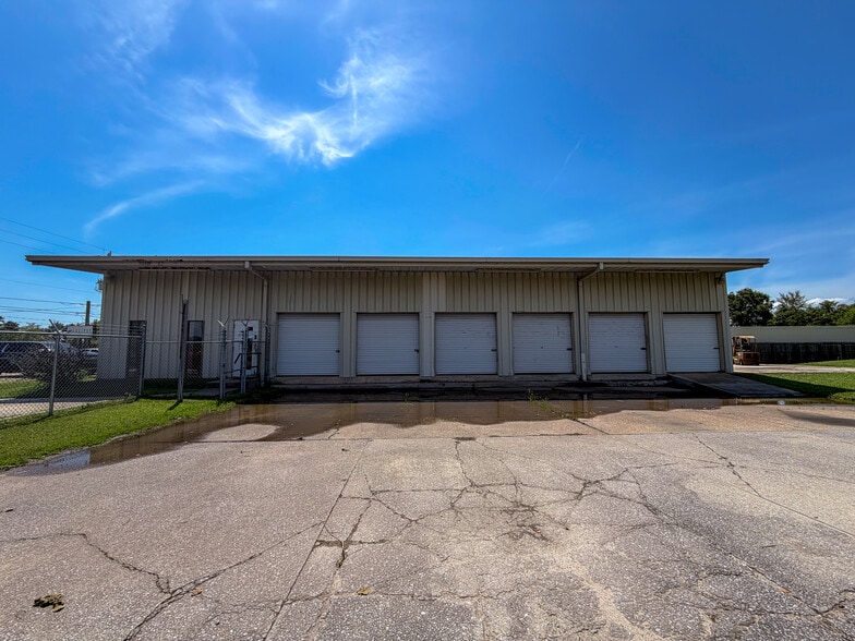 Primary Photo Of 2337 Industrial Dr, Panama City Warehouse For Sale